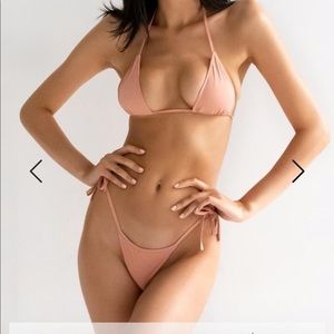 437 swim bikini sanders top and jordan bottoms. Size small. Spice color